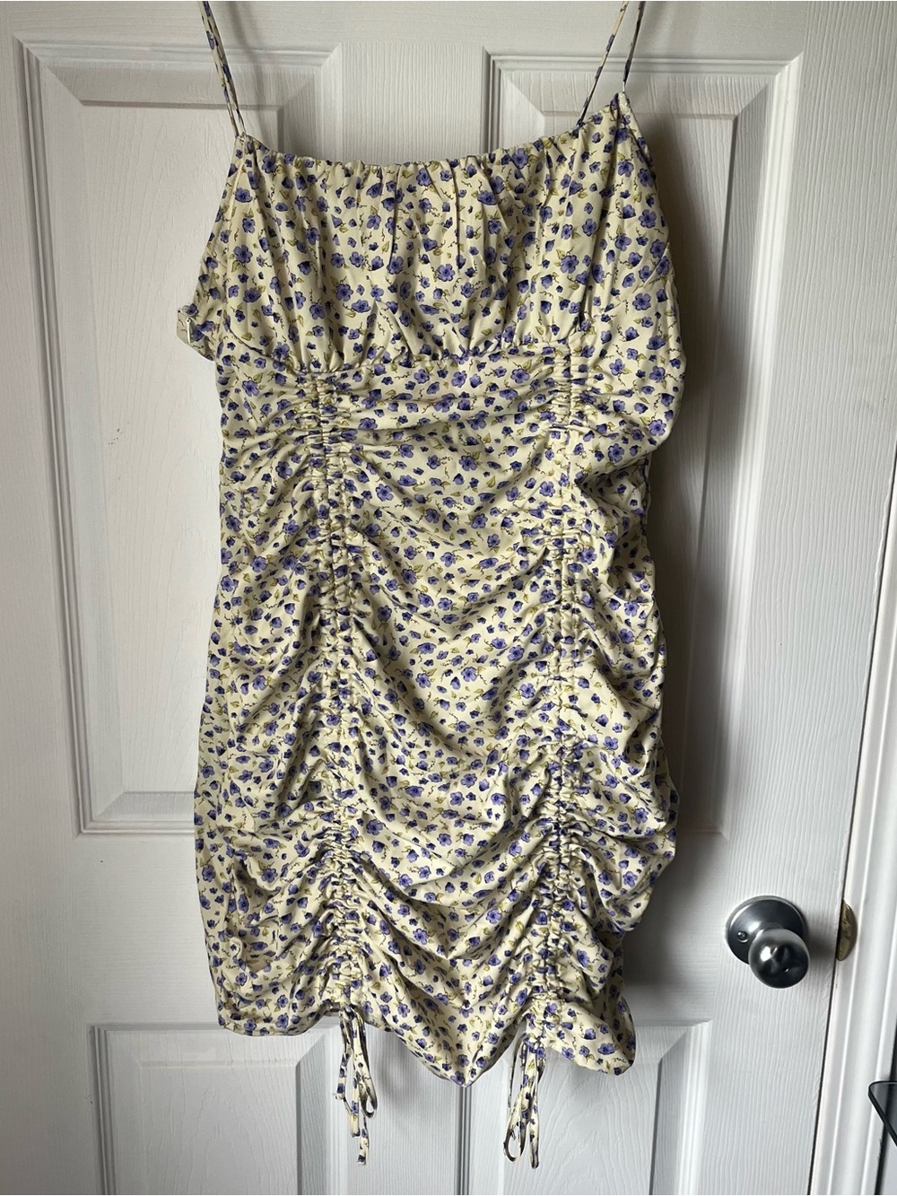 ✨ 3/$15 ✨ SHEIN Yellow Floral Ruched Sundress with Purple Flowers